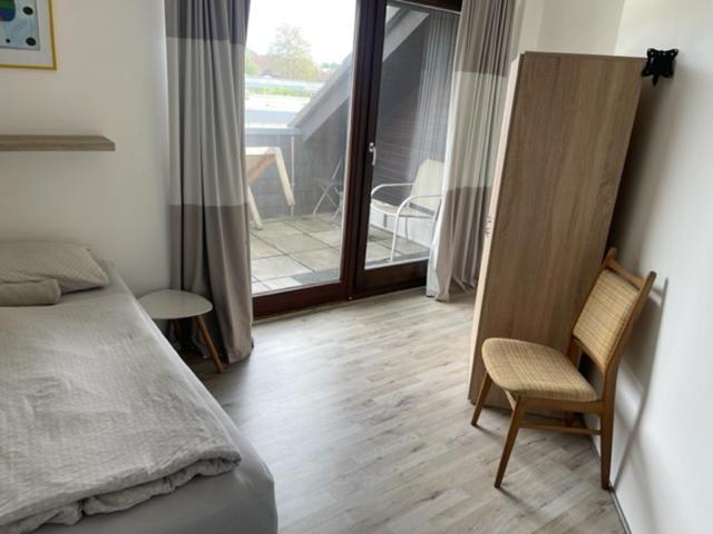 Bed4You Gaestehaus 1 Bergshausen Buitenkant foto